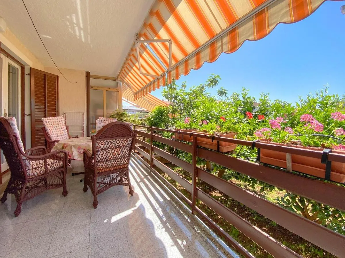 Vinka A3 Lägenhet Novigrad Istria